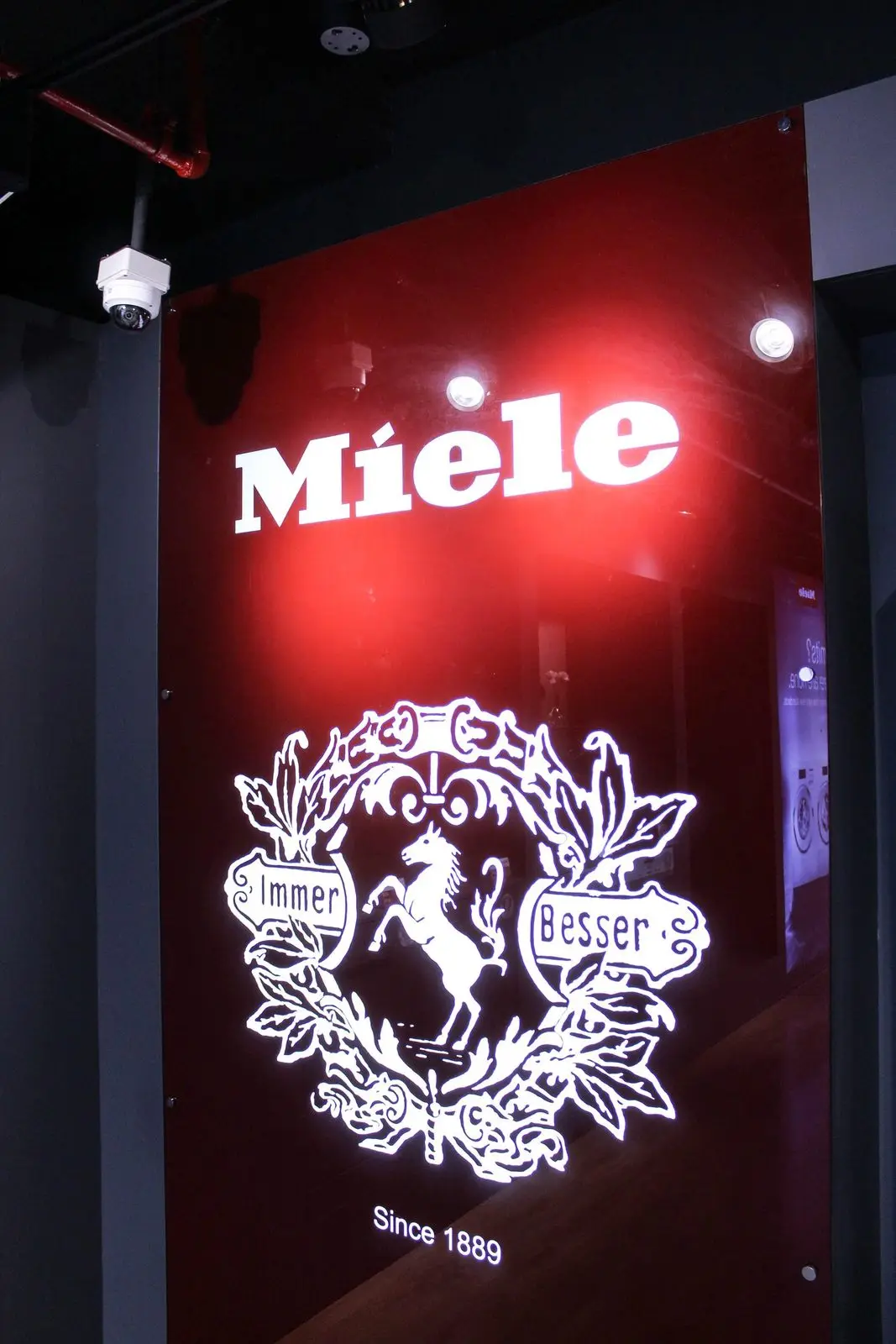 Miele — Arkan Plaza: premium appliance showroom fit-out by Level One Group