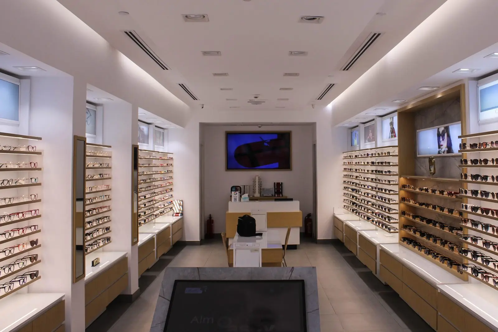 Happy Vision — Al Rehab: optical retail fit-out by Level One Group