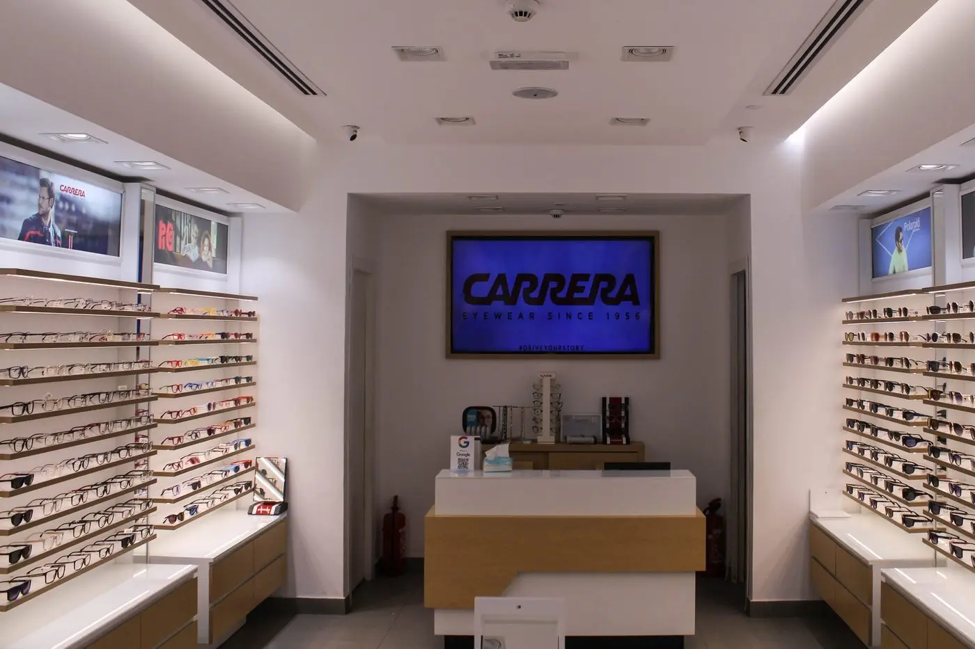 Eyewear display units, Happy Vision Al Rehab