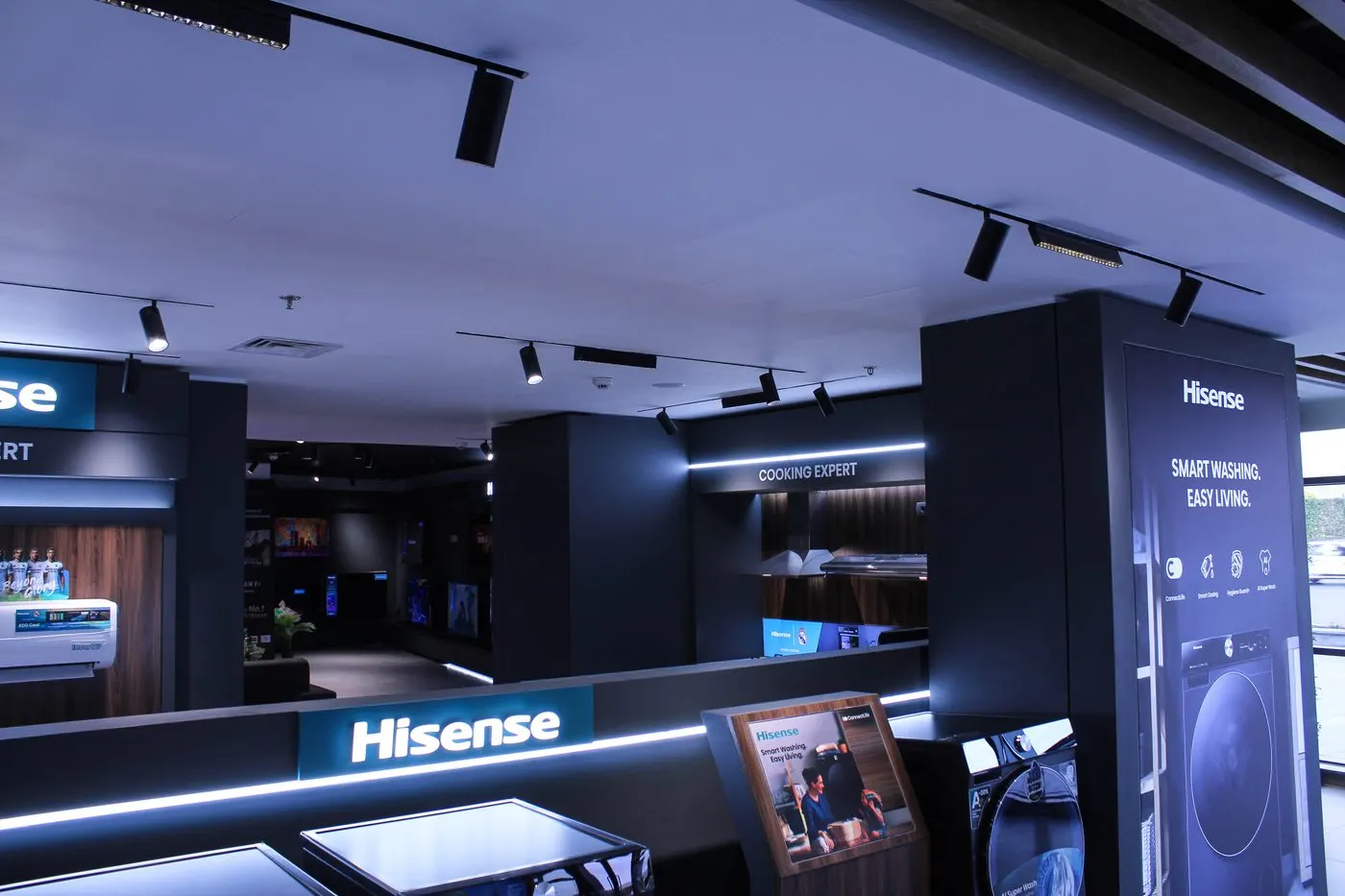 Hisense — Flagship Showroom — photo 1