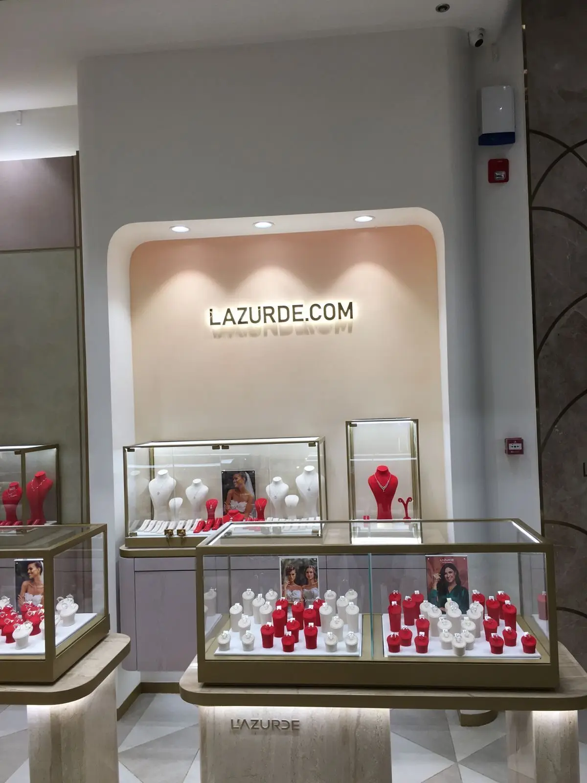 L’azurde — Mall of Egypt — photo 6