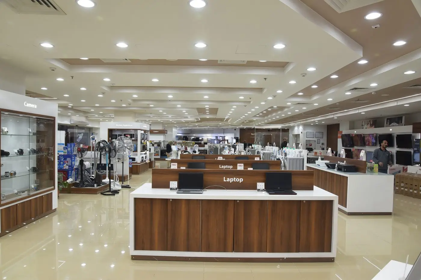 B.Tech — Flags Mall — photo 6