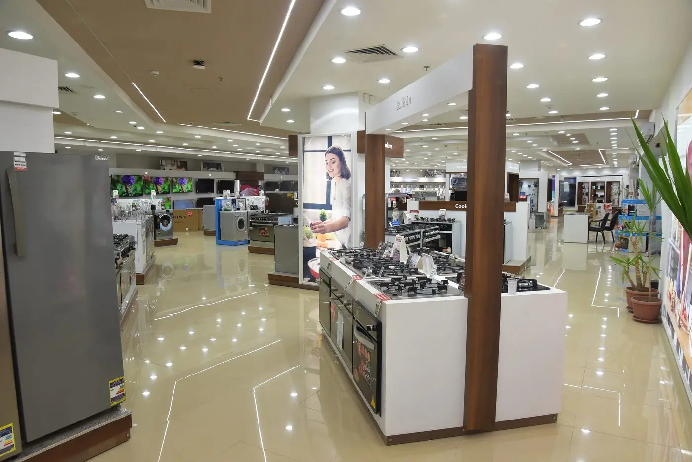 B.Tech — Flags Mall — photo 7